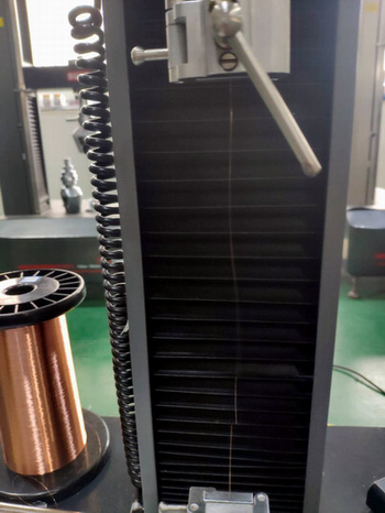 白銀有色長通電線電纜的銅線拉伸試驗機測試